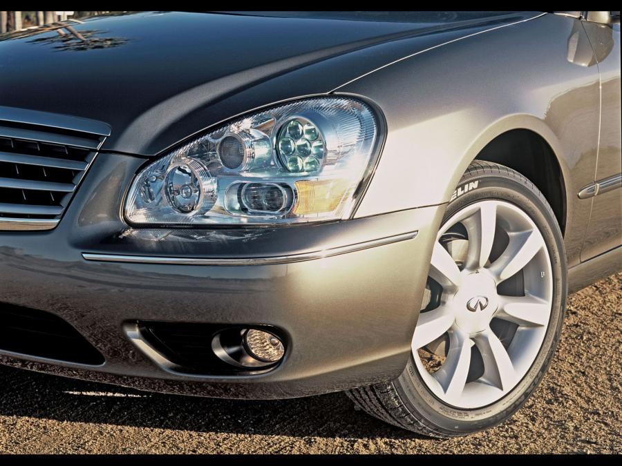  Infiniti Q45 2005 года  (фото 5 из 17)